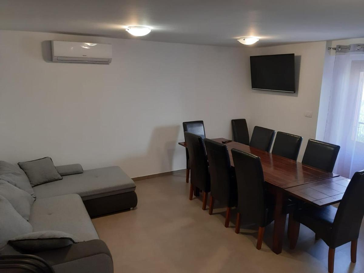 Apartament Ana Sveti Filip i Jakov Zewnętrze zdjęcie