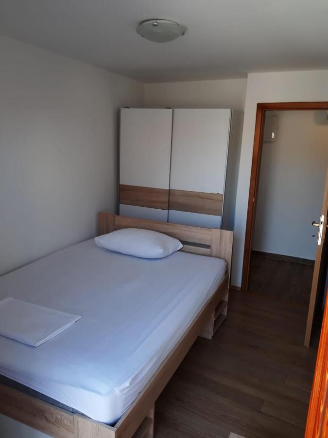 Apartament Ana Sveti Filip i Jakov Zewnętrze zdjęcie